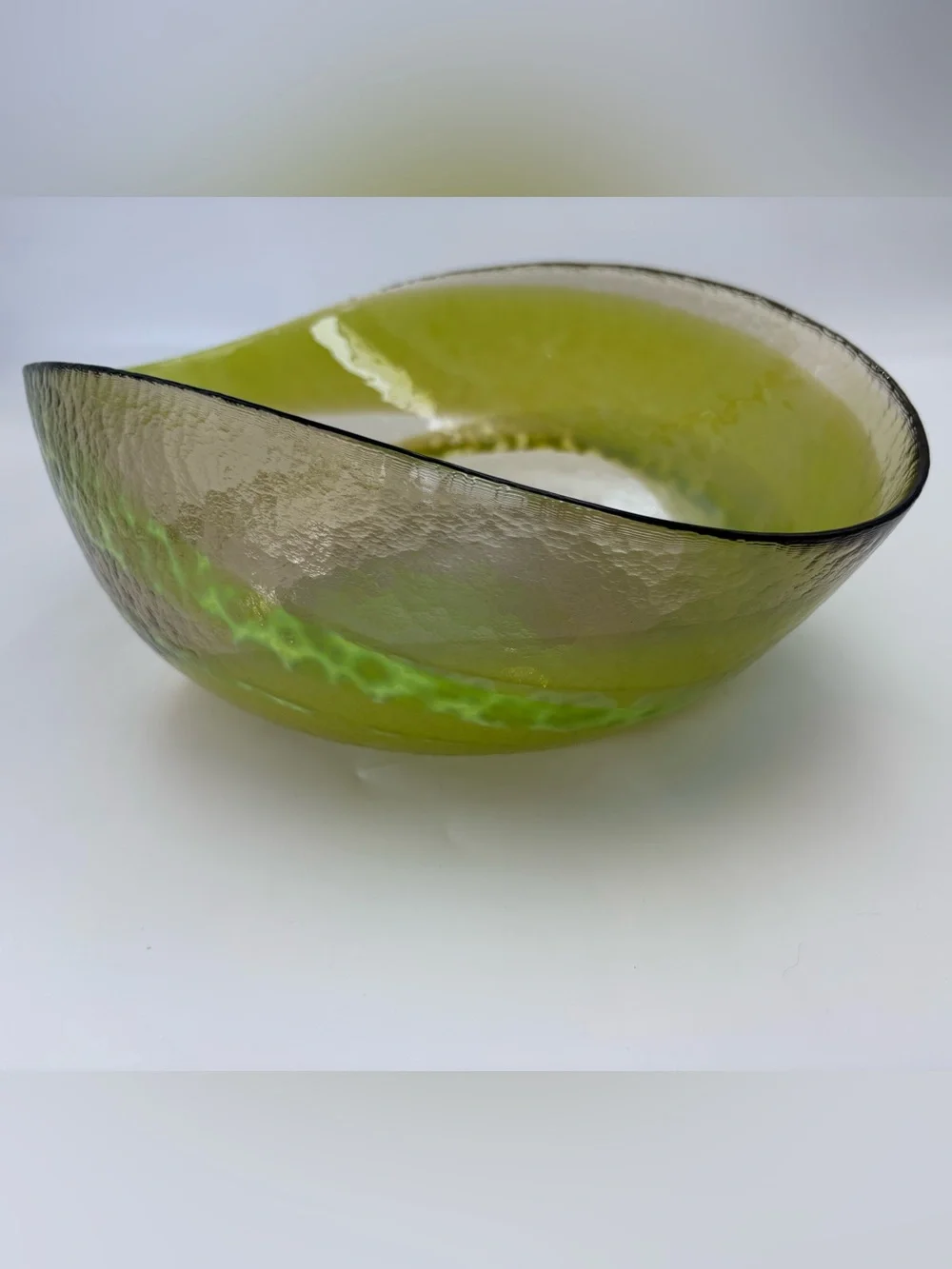 Crate & Barrel Agave Large Centerpiece Bowl Green Murano Glass Made In Italy